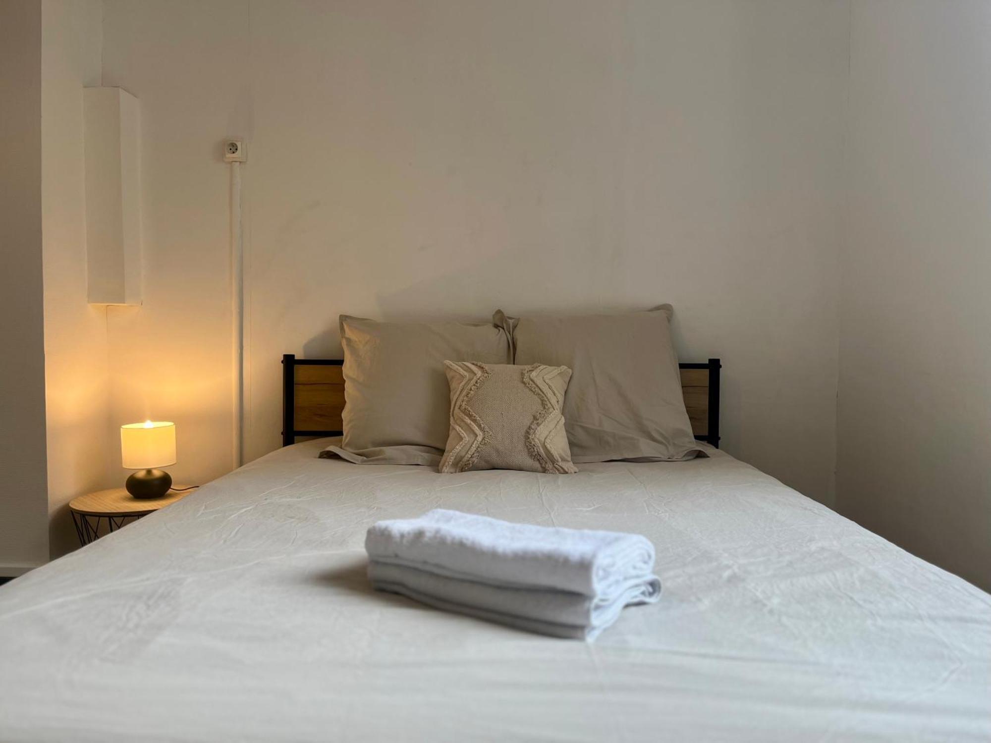 Suite Corneille Lyon Exteriör bild