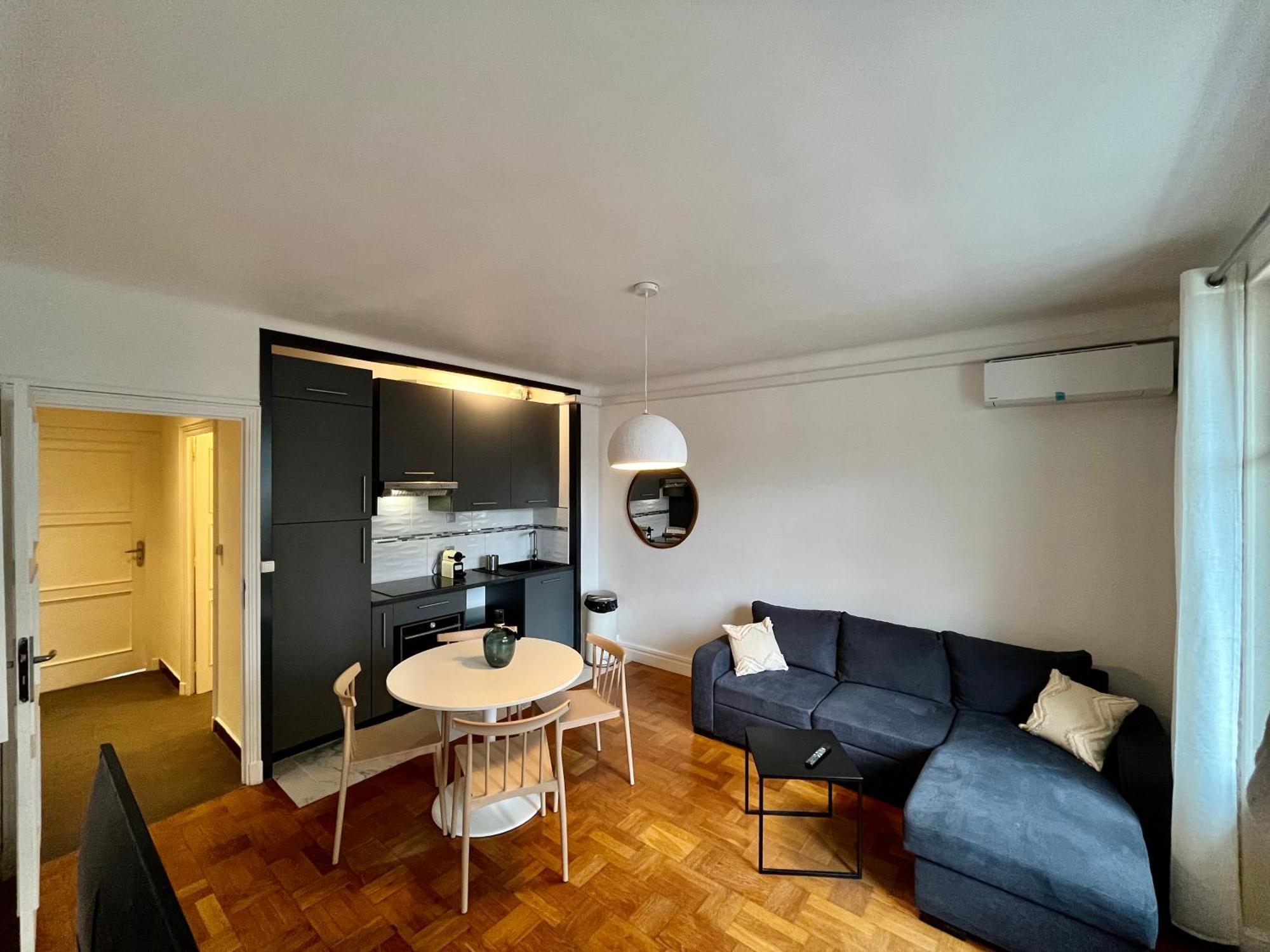 Suite Corneille Lyon Exteriör bild