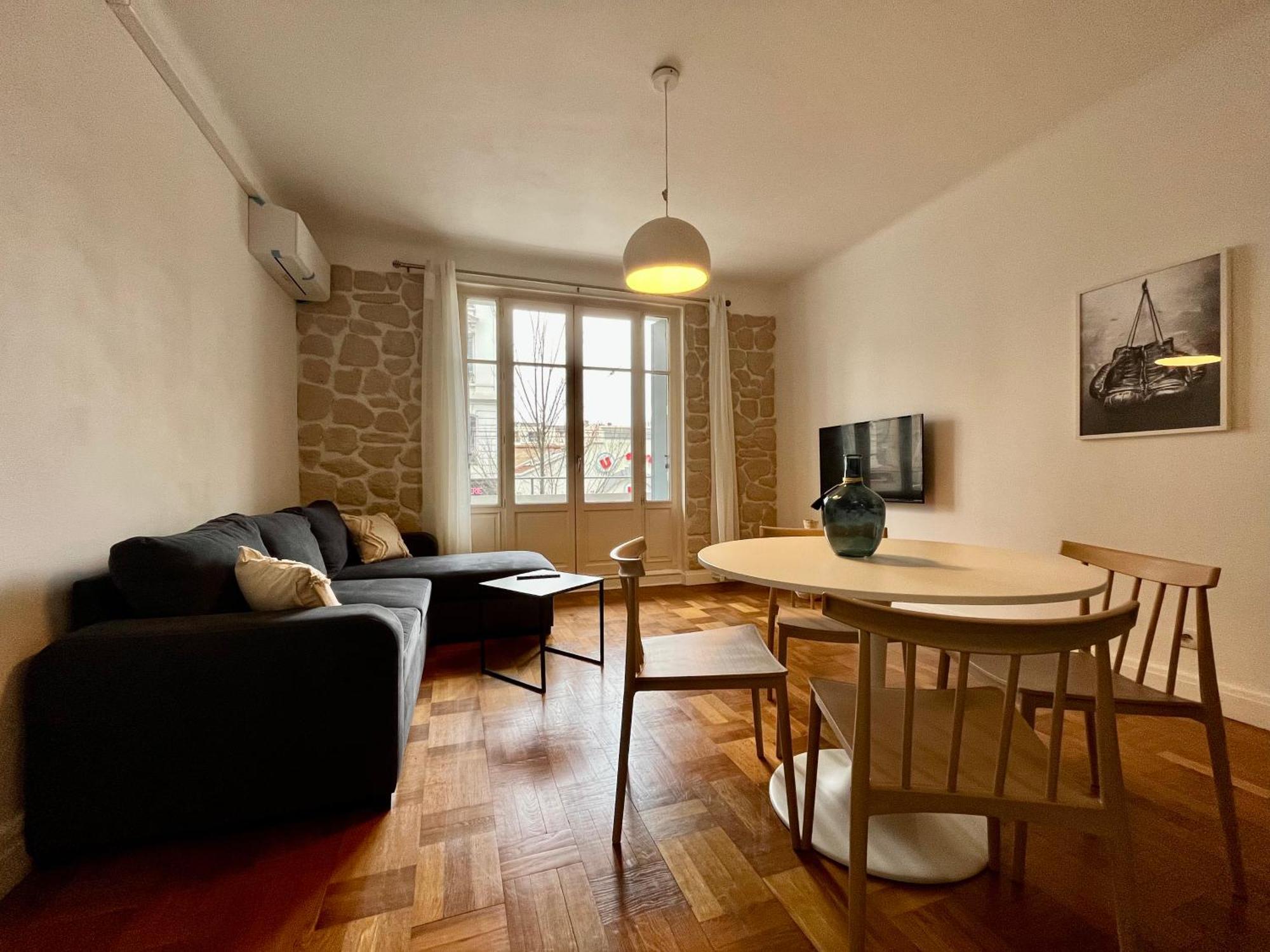 Suite Corneille Lyon Exteriör bild