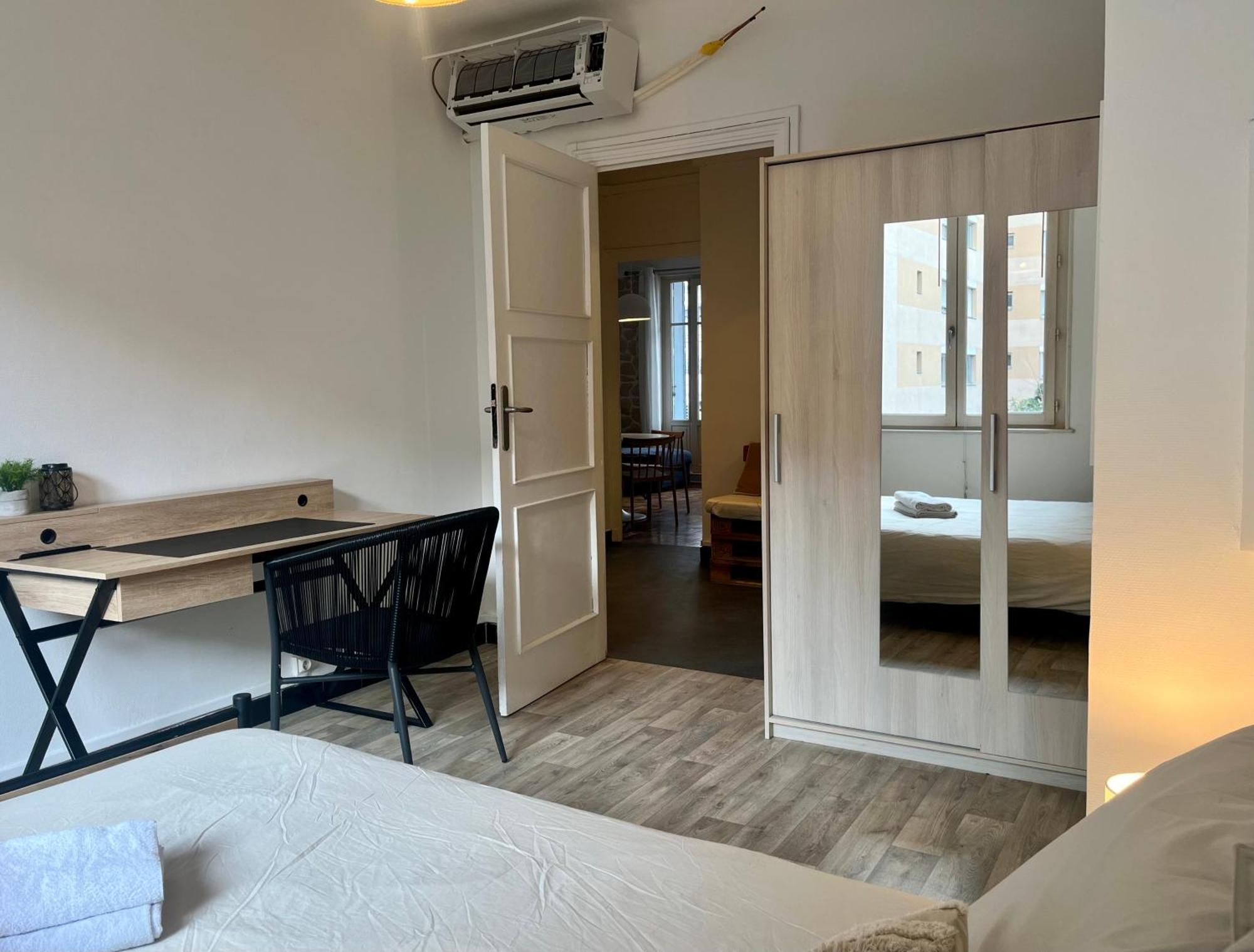 Suite Corneille Lyon Exteriör bild
